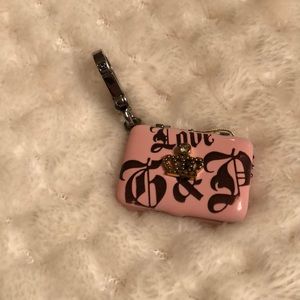 Juicy coture charm: laptop